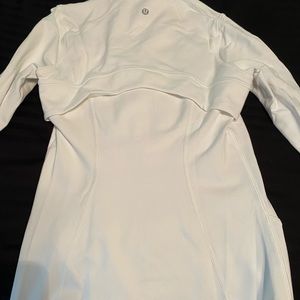 Lululemon half zip long sleeve shirt